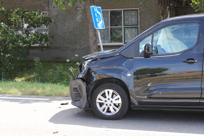 Flinke schade bij kop-staart ongeval