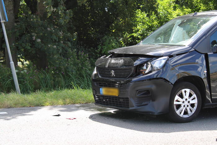 Flinke schade bij kop-staart ongeval