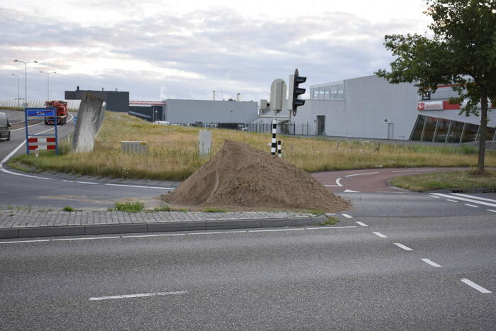 Boeren blokkeren meerdere opritten