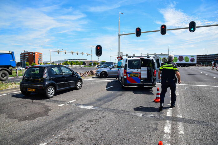 Twee personen gewond bij steekpartij op afrit snelweg