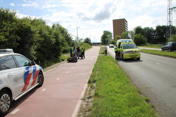 Scooterrijders in botsing op fietspad