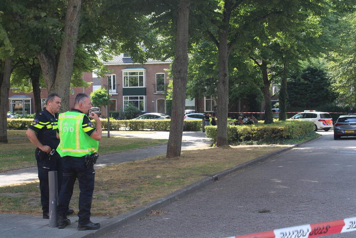 Straat afgezet na melding van schietpartij
