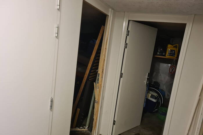 Onderzoek naar vreemde lucht in flat