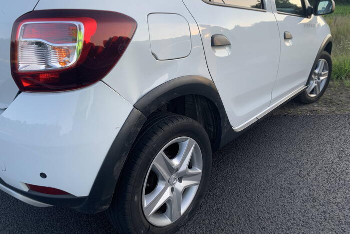 Schade bij ongeval op rotonde