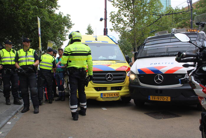 Steekpartij tijdens zomercarnaval