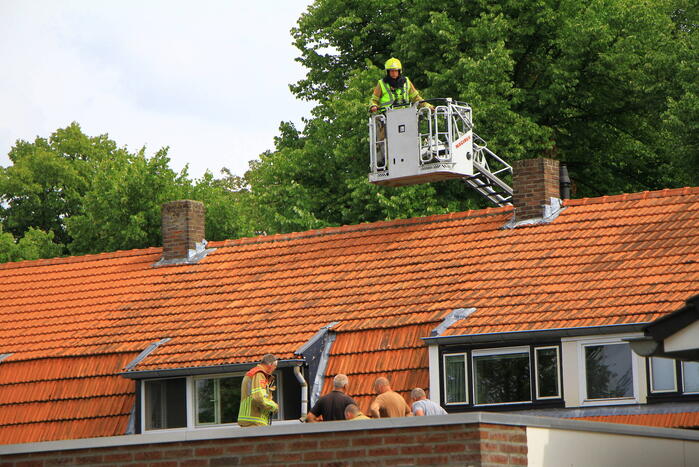 Brand tijden werkzaamheden op dak