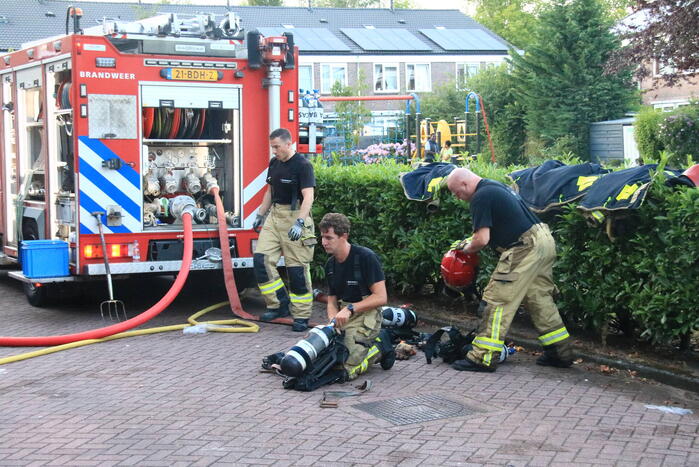 Twee gewonden bij woningbrand