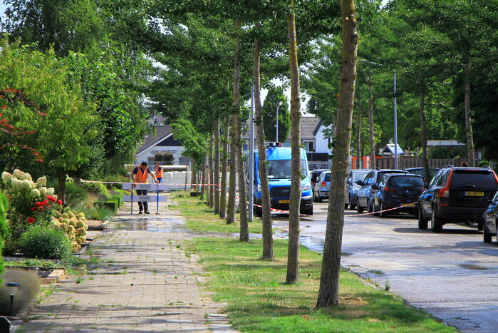 Gesprongen waterleiding zorgt voor waterballet