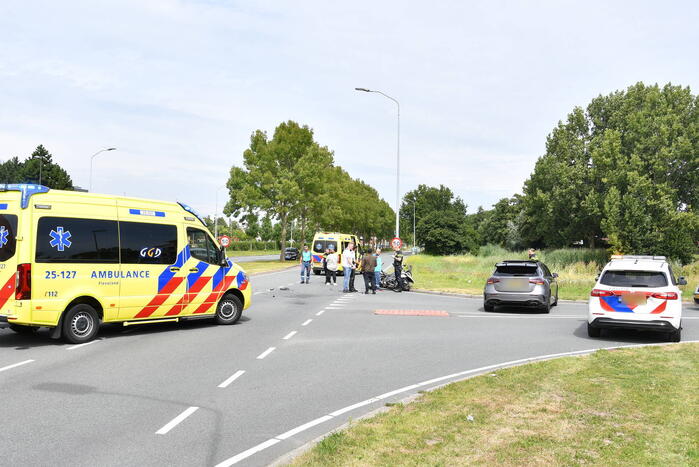 Motor in de kreukels bij verkeersongeval