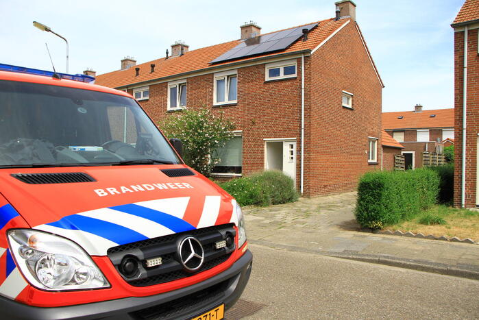Woning vol rook door vergeten pan op fornuis