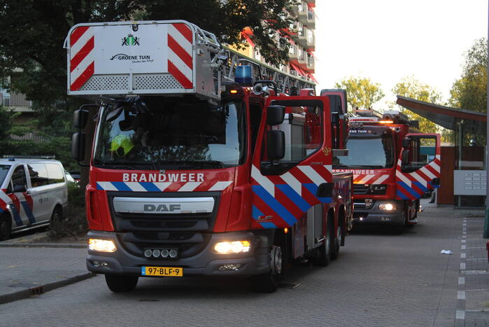 Magnetron zorgt voor brand in flat