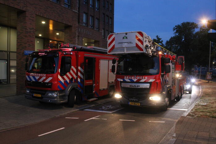 Zoektocht naar waterlekkage in flat