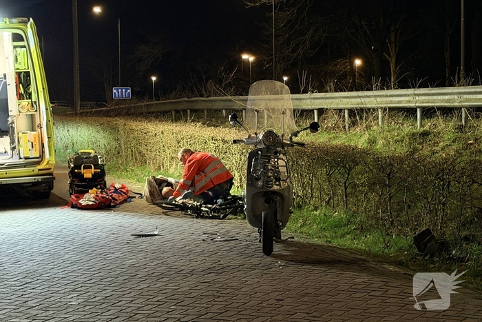 Fietser gewond bij aanrijding met scooter