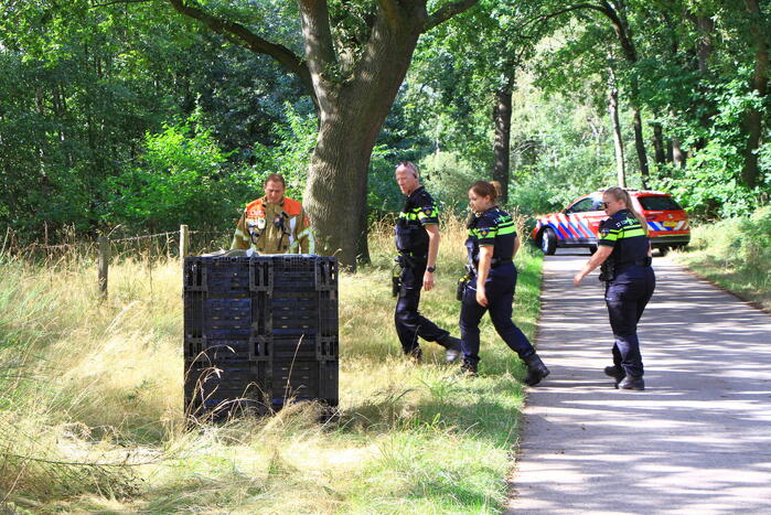 Onderzoek naar gedumpt vat met vloeistoffen