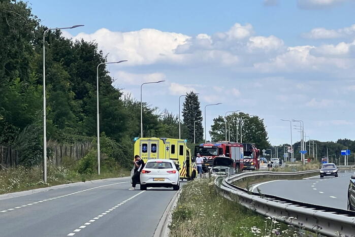 Meerder personenwagens berokken bij botsing