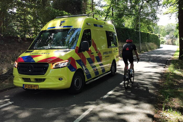 Wielrenner gewond tijdens tourtocht