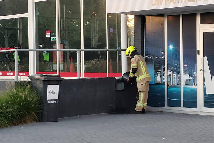 Smeulbrand in asbak snel geblust