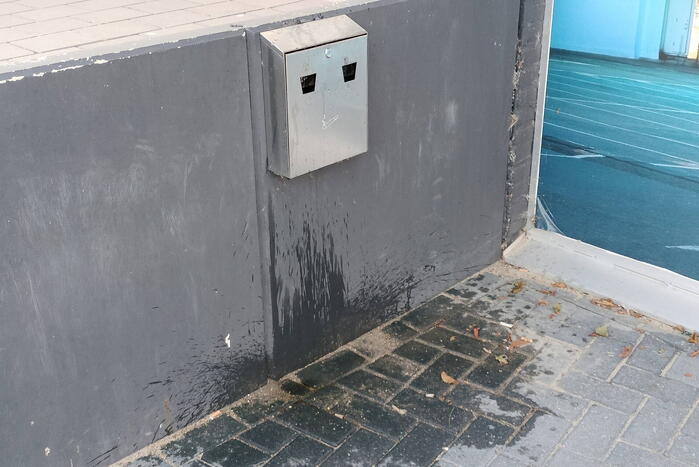 Smeulbrand in asbak snel geblust