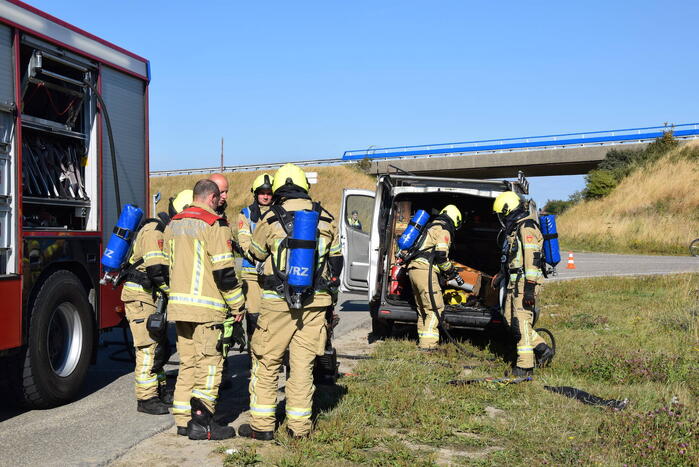 Brand in laadruimte van bestelbus