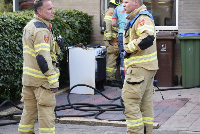 Persoon gewond bij keukenbrand