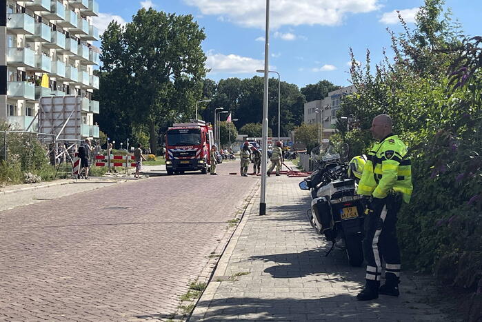 Enorme rookwolken bij brand Aeres Groenhorst College