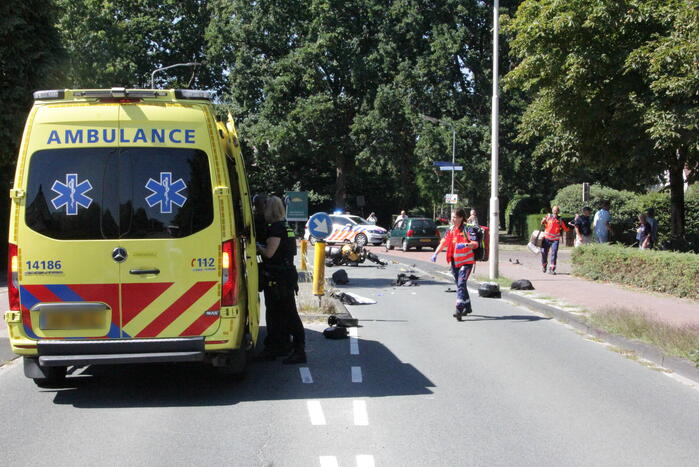 Motorrijder zwaargewond bij verkeersongeval