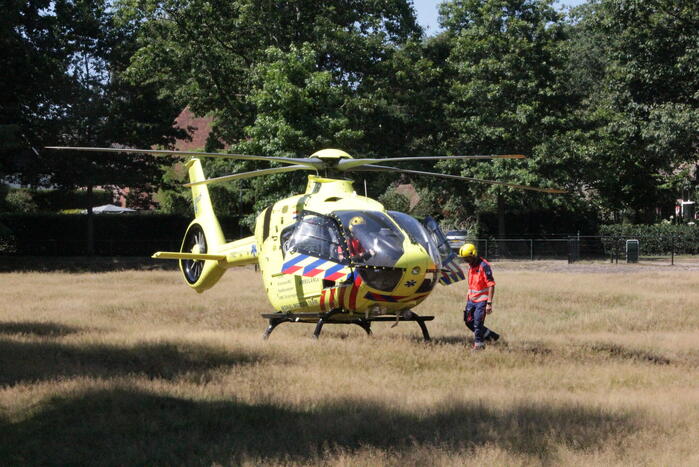 Motorrijder zwaargewond bij verkeersongeval