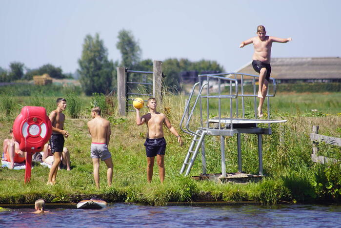 Illegale duikplank is terug van weggeweest