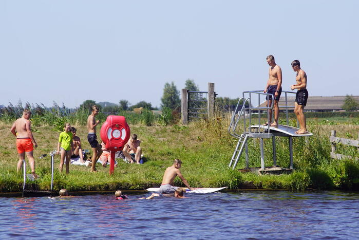 Illegale duikplank is terug van weggeweest