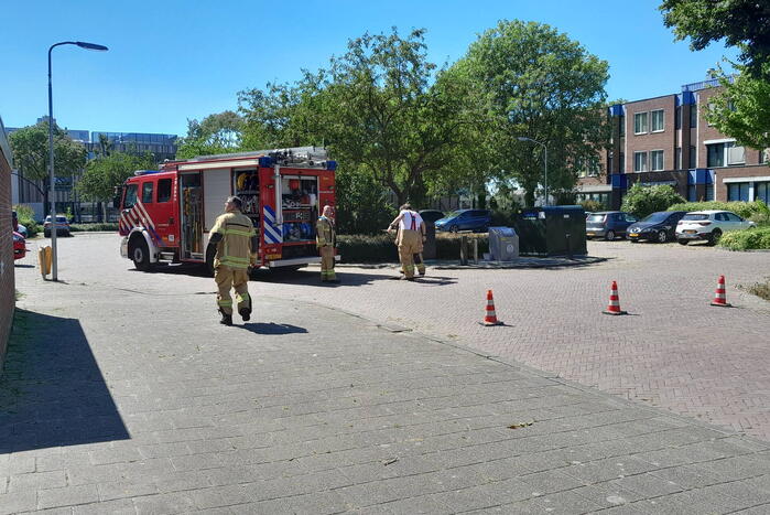 Brandweer doet onderzoek naar vreemde lucht