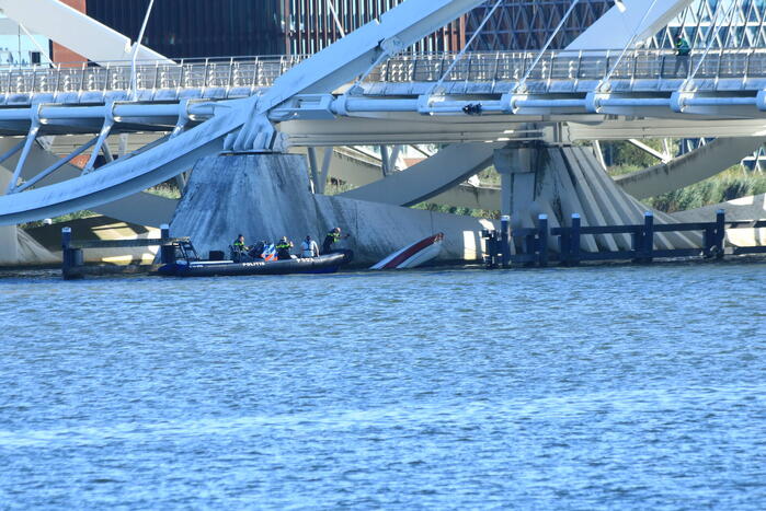 Hulpdiensten massaal aanwezig bij waterongeval