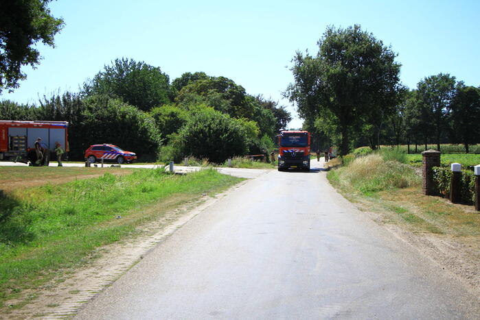 Leegstaande stal in brand