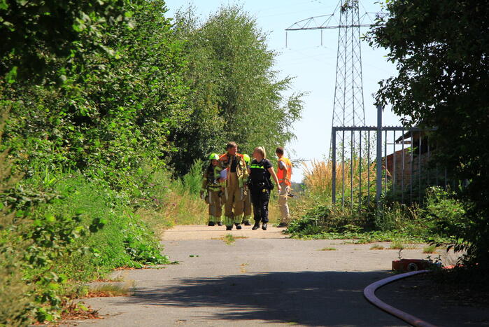 Leegstaande stal in brand