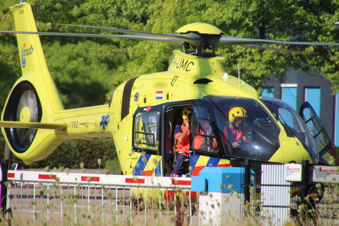 Traumahelikopter ingezet bij opvangcentrum