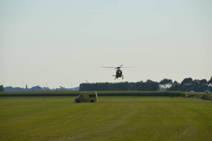 Persoon overleden na belanden in sloot bij ongeval