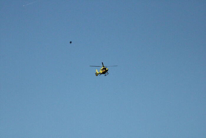 Persoon overleden na belanden in sloot bij ongeval