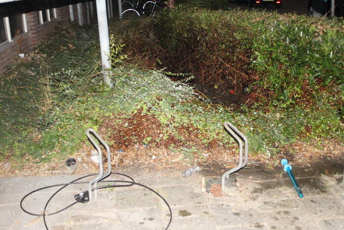 Bermbrand geblust door buurtbewoners