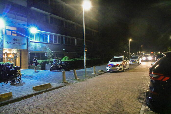 Politie doet onderzoek naar overval op hotel