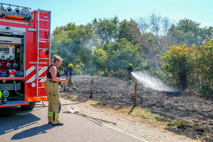 Duinbrand snel onder controle