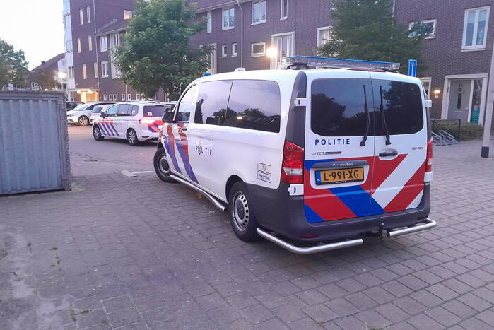 Gewonde en aanhouding na steekpartij