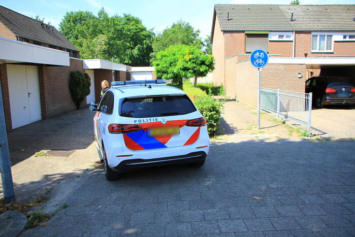 Zoekactie in Leuken naar gevluchte automobilist