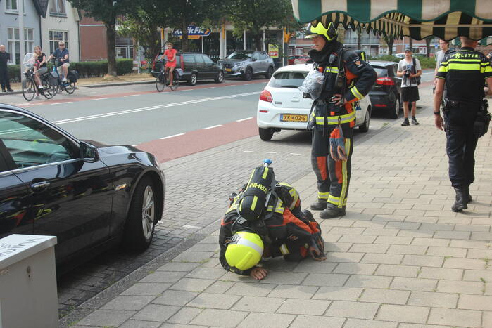 Brand in auto blijkt lek in koelvloeistoftank