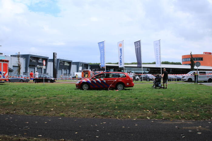Zeer grote brand in bedrijfsverzamelgebouw