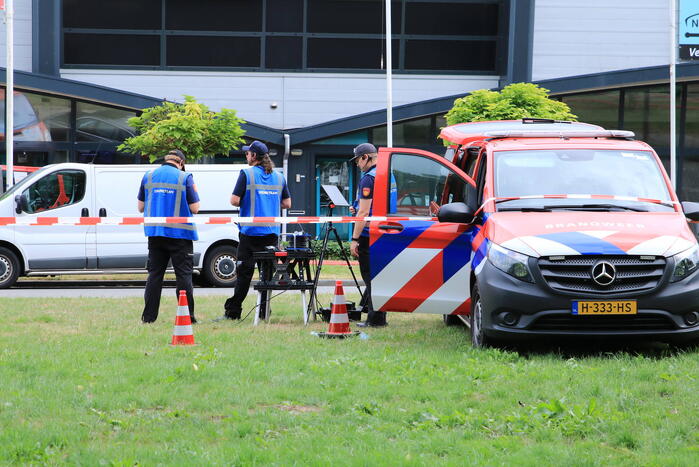 Zeer grote brand in bedrijfsverzamelgebouw