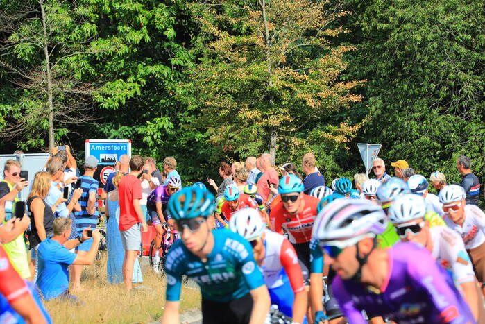 Topwielrenners Spaanse La Vuelta Holanda razen door de regio