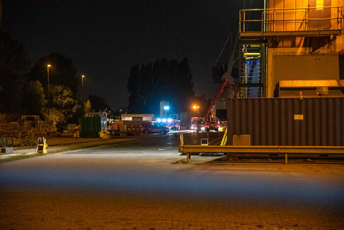 Veel rookontwikkeling bij brand op schip