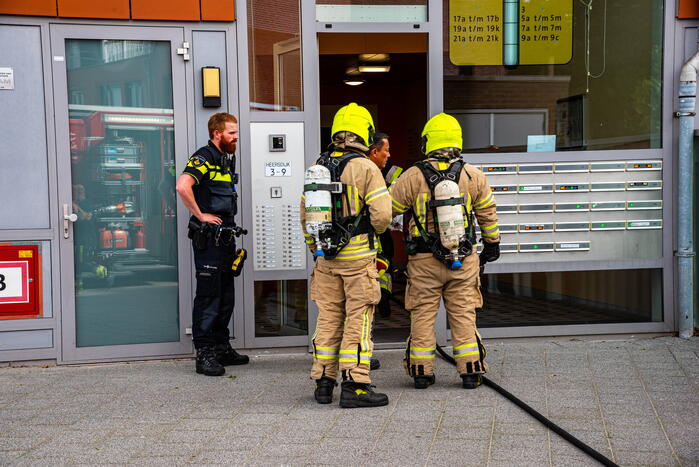 Brand in liftmachinekamer snel geblust