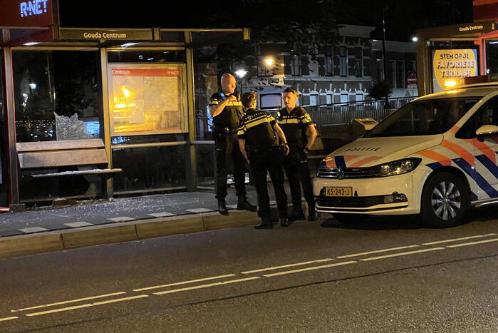 Persoon aangehouden naar mogelijk steekpartij