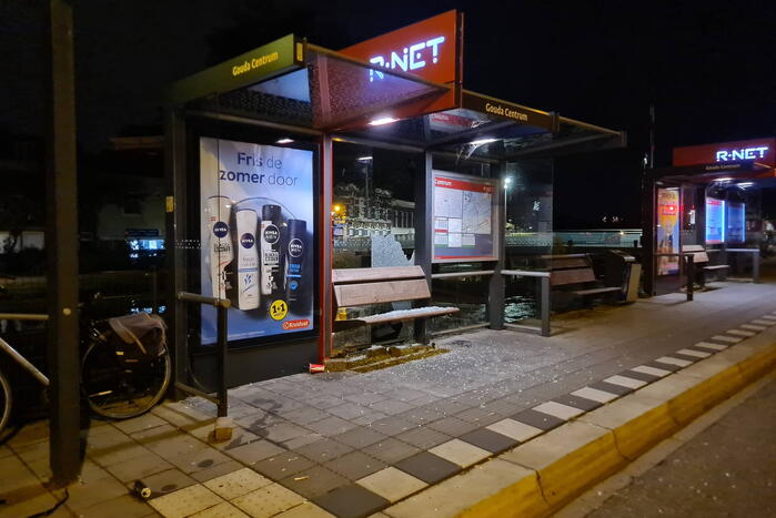 Persoon aangehouden naar mogelijk steekpartij