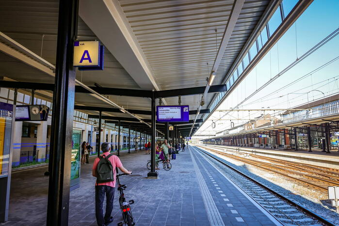 Dag 1 estafettestaking NS